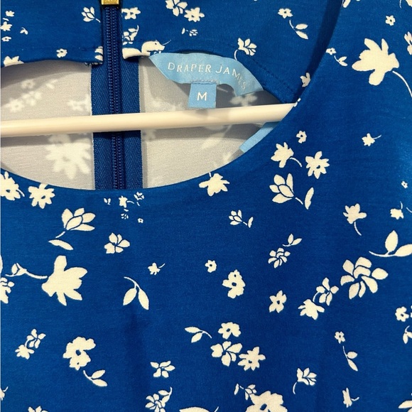 Women’s Draper James Graceland Ponte Sheath Blue White Floral Dress Size Medium - Picture 4 of 4